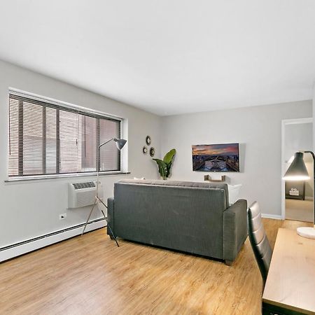 Stunning 1Br Apartment At Center Of Lakeview - Oakdale 211 Chicago Exterior photo