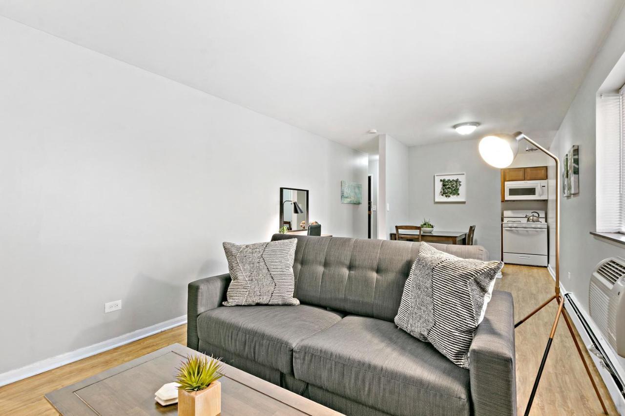 Stunning 1Br Apartment At Center Of Lakeview - Oakdale 211 Chicago Exterior photo