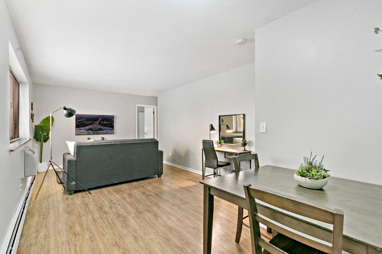 Stunning 1Br Apartment At Center Of Lakeview - Oakdale 211 Chicago Exterior photo