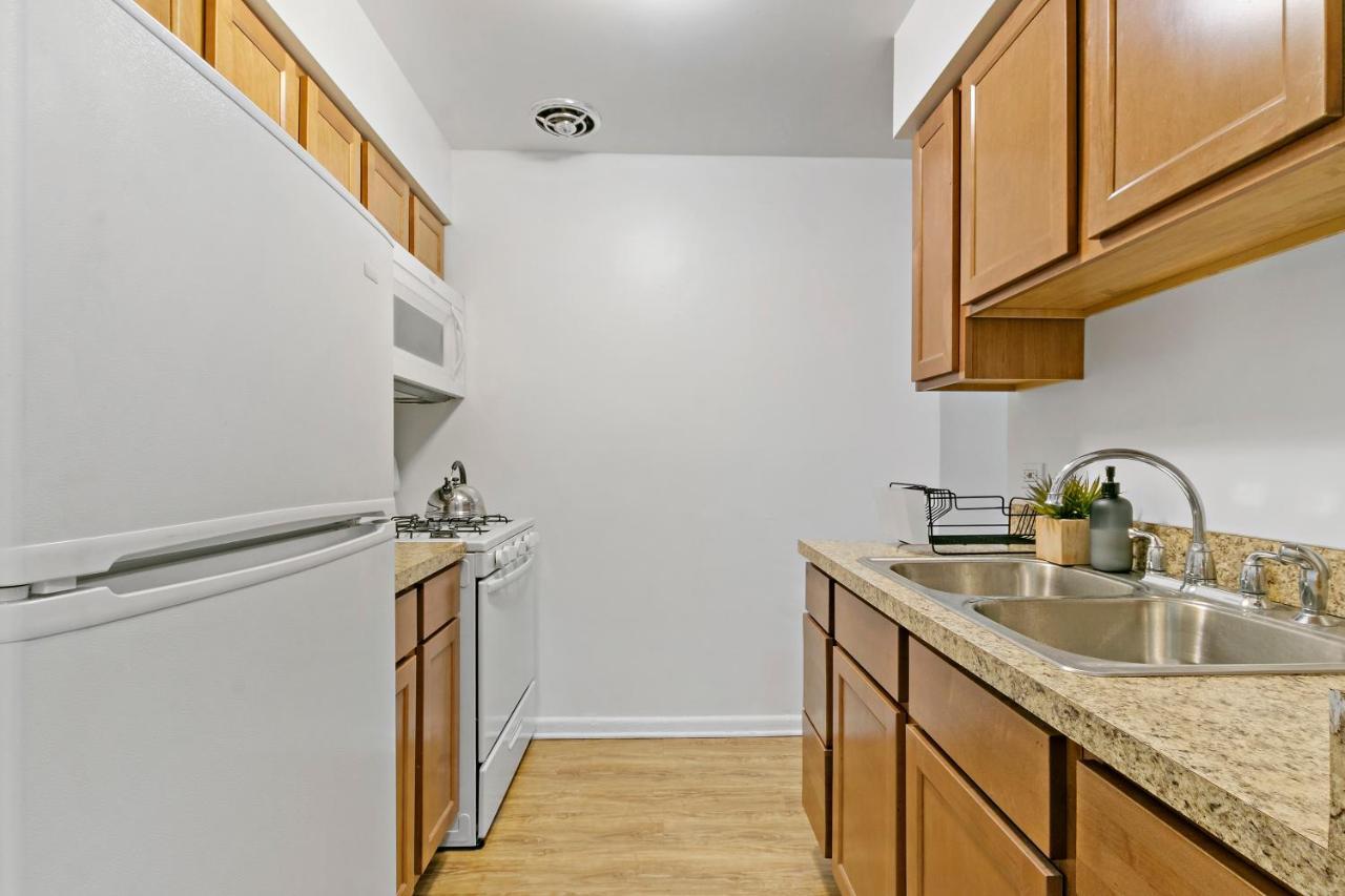 Stunning 1Br Apartment At Center Of Lakeview - Oakdale 211 Chicago Exterior photo